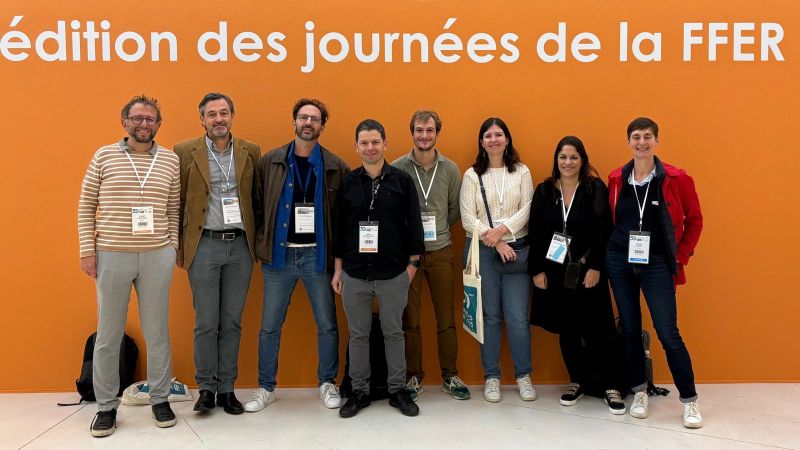 La Team ANDDE présente à la FFER, 30e édition du nom, à Strasbourg ! Importance d'être présent pour échanger avec les professionnel.le.s de toute la France.
La problématique du don et de l'AMP avec tiers donneur, largement évoquée y compris par Madam